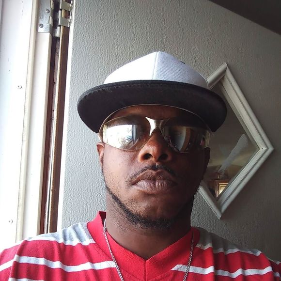 Meet your Posher, Jason - Picture 1 of 1